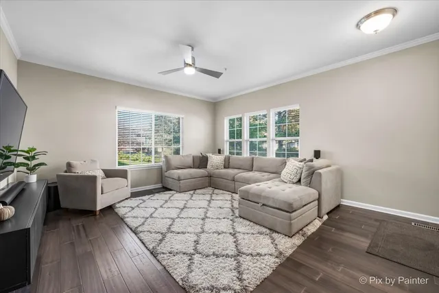 $339,900 | 2232 Vanderbilt Drive, Geneva, IL 60134