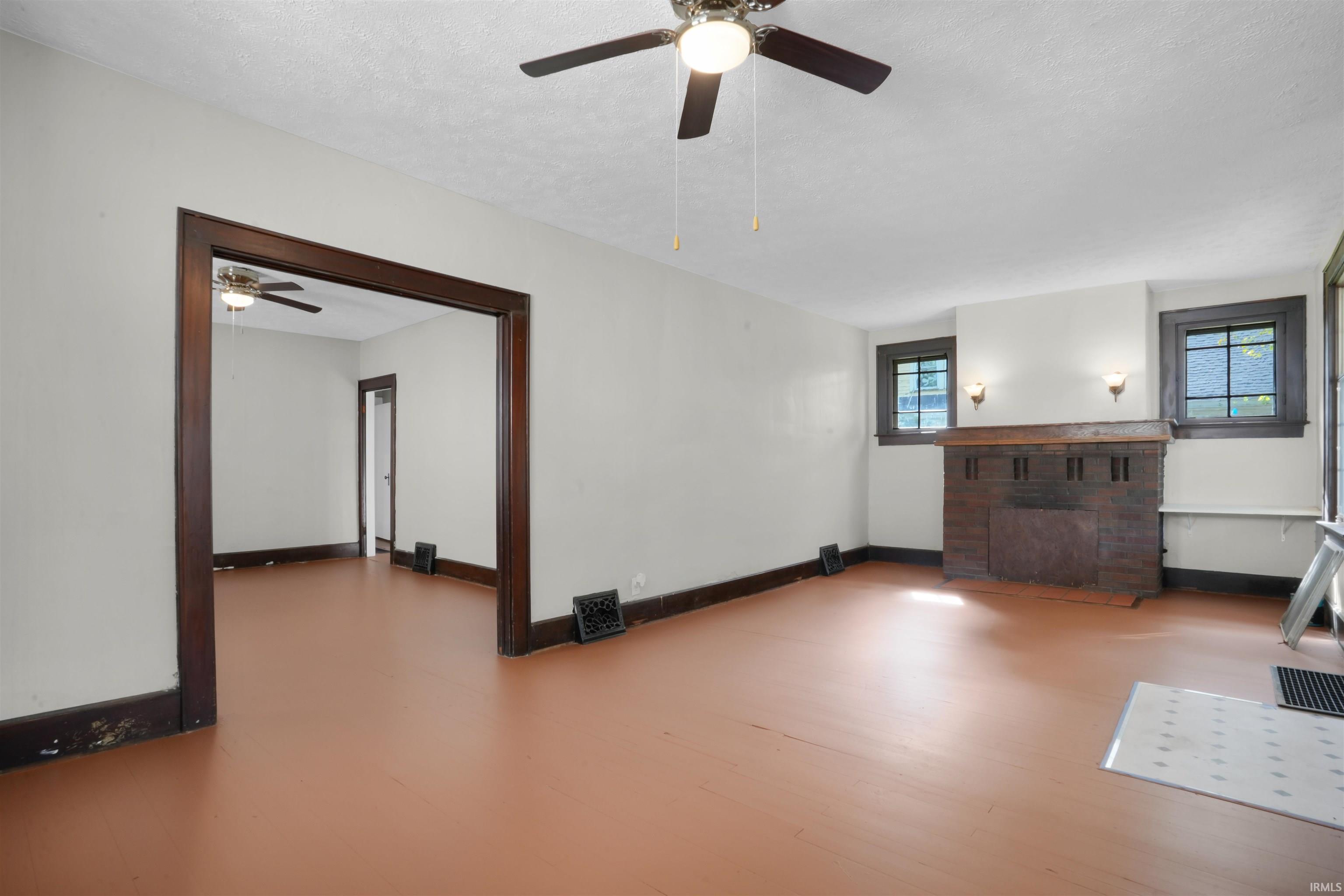 813 Jefferson Avenue Evansville, IN 47713 - Photo 5 of 16