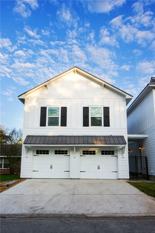 a house view with a outdoor space