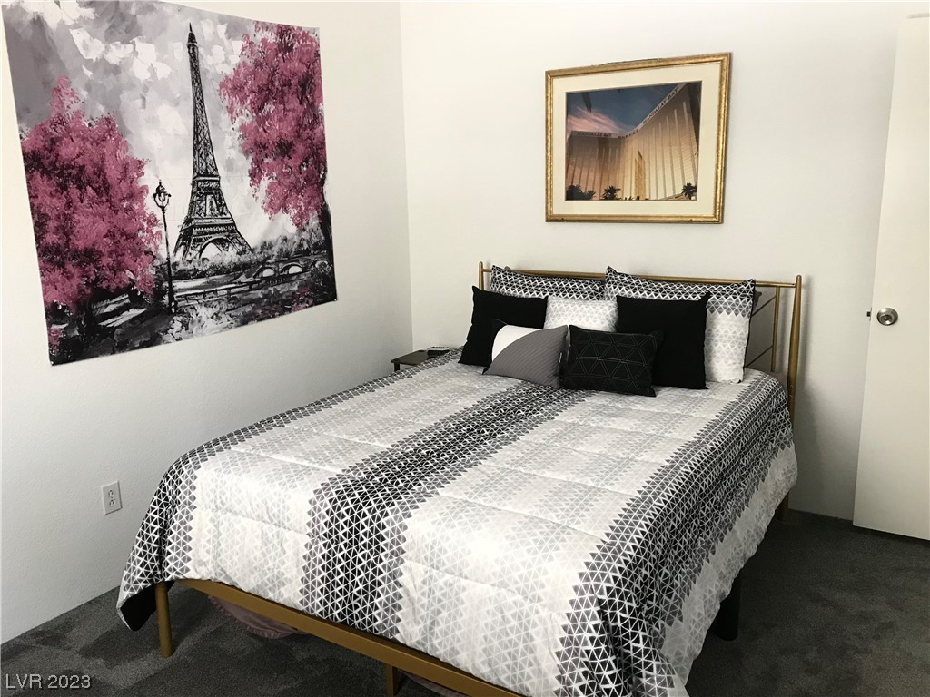5621 Doubletree Road Pahrump, NV 89061 - Photo 24 of 33 2nd bedroom