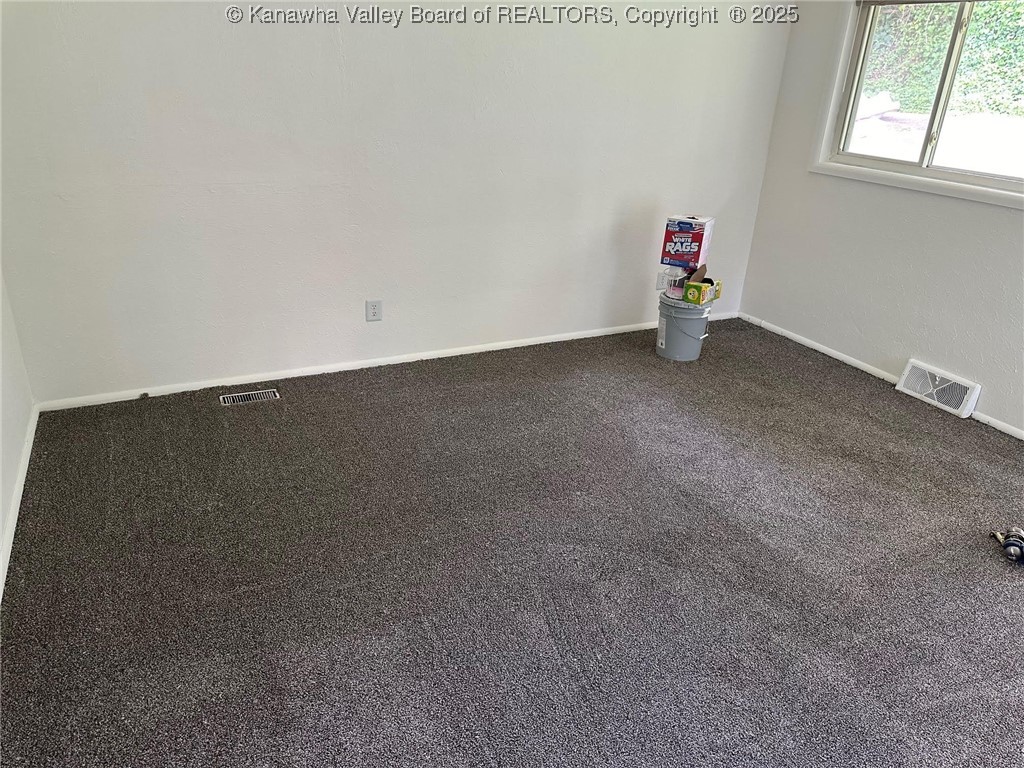 1118 Forest Road Charleston, WV 25314 - Photo 4 of 10 Gallery Image 4