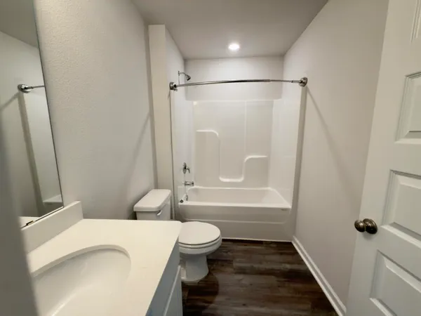 $297,500 | 4707 Airmen Drive, Crestview, FL 32539