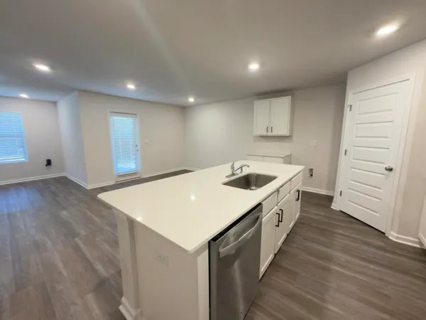 $297,500 | 4707 Airmen Drive, Crestview, FL 32539