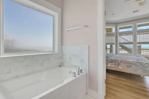 $1,350,000 | 2396 Sand Drift Lane, Crystal Beach, TX 77650