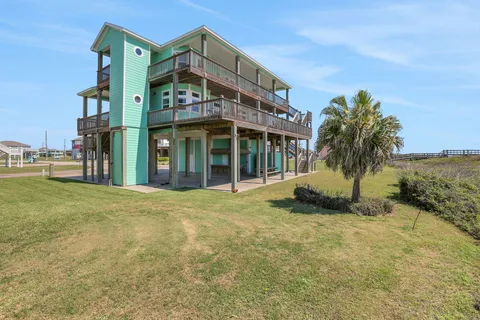 $1,350,000 | 2396 Sand Drift Lane, Crystal Beach, TX 77650