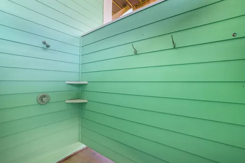 $1,350,000 | 2396 Sand Drift Lane, Crystal Beach, TX 77650