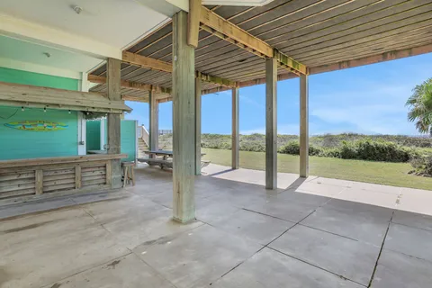 $1,350,000 | 2396 Sand Drift Lane, Crystal Beach, TX 77650