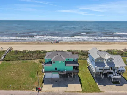 $1,350,000 | 2396 Sand Drift Lane, Crystal Beach, TX 77650