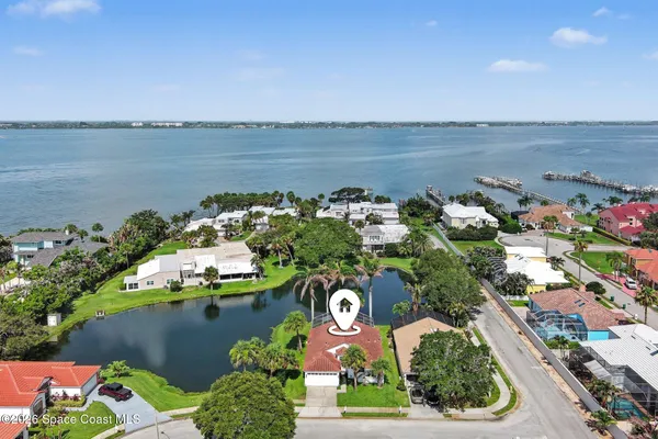 $500,000 | 320 Las Olas Drive, Melbourne Beach, FL 32951
