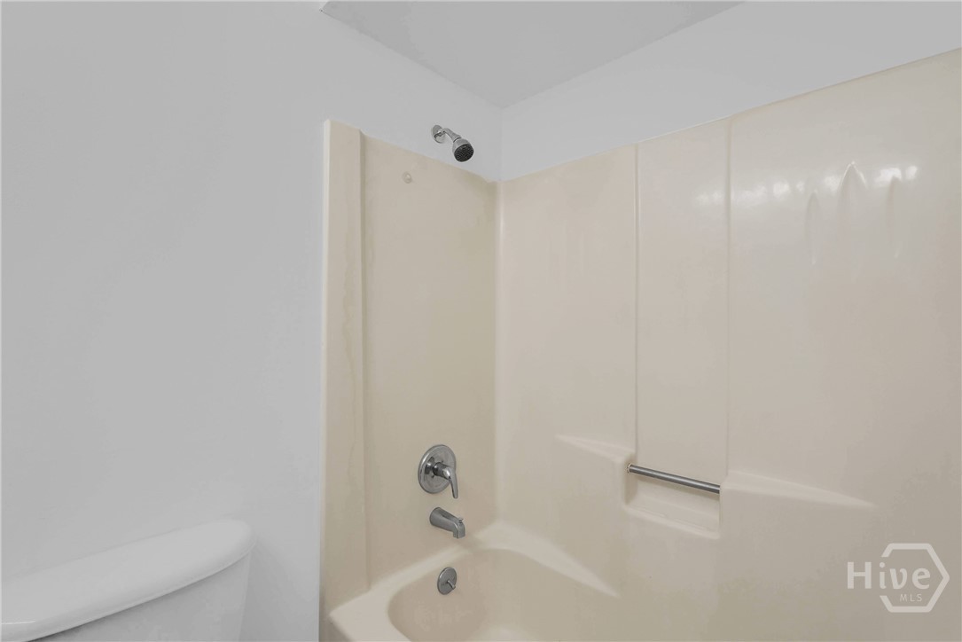 103 Hillgate Road Savannah, GA 31404 - Photo 18 of 47
