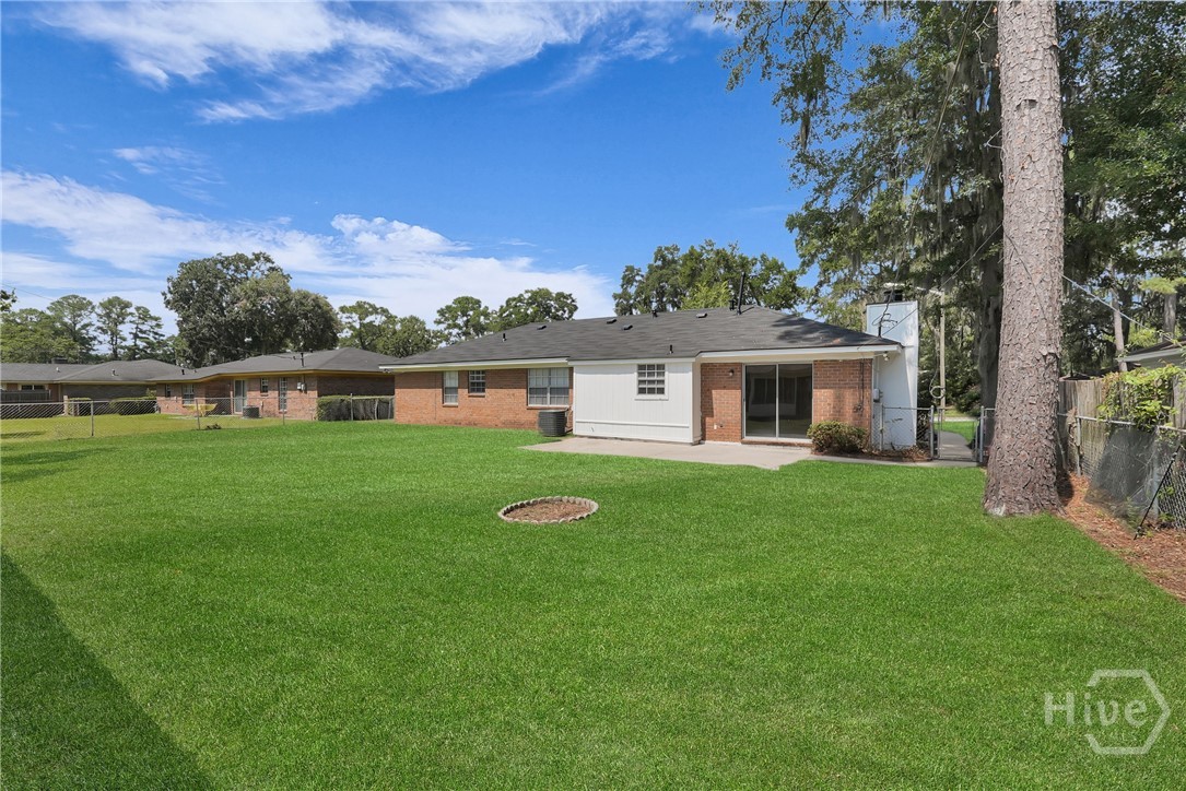 103 Hillgate Road Savannah, GA 31404 - Photo 41 of 47 **grass has been virtually enhanced