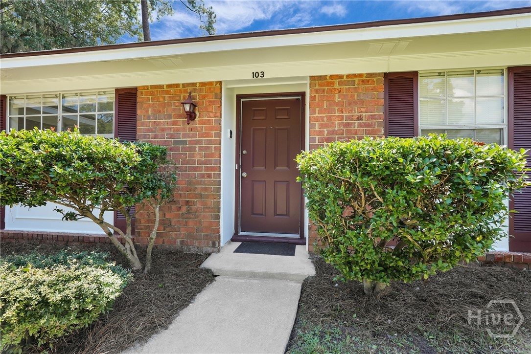 103 Hillgate Road Savannah, GA 31404 - Photo 4 of 47
