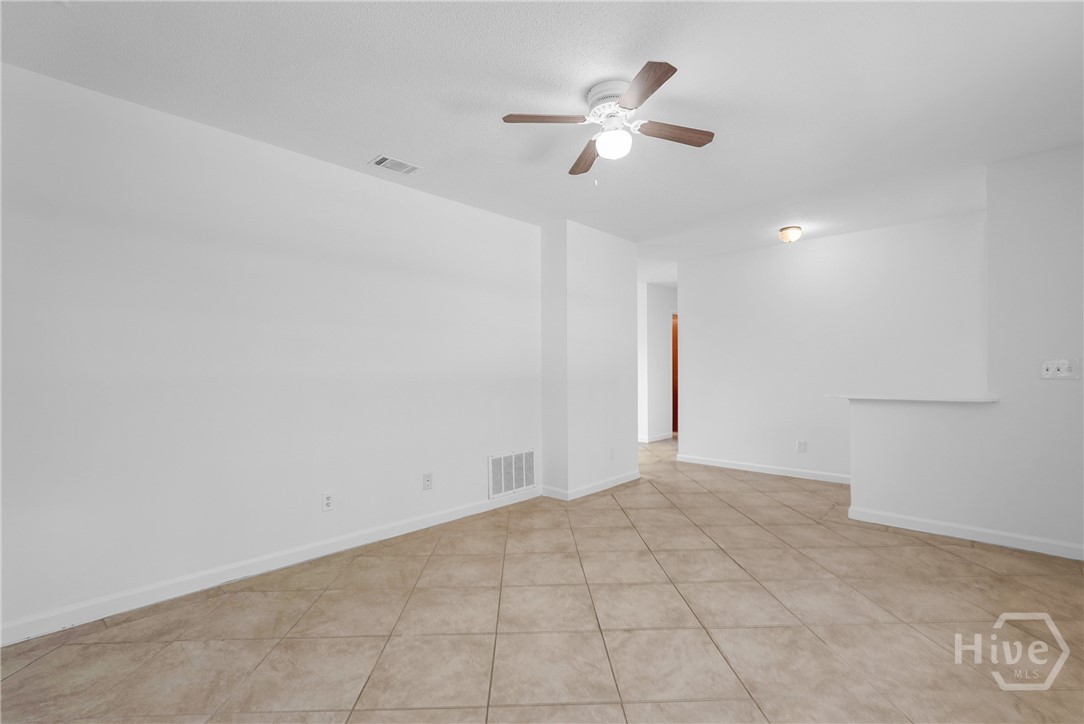 103 Hillgate Road Savannah, GA 31404 - Photo 8 of 47
