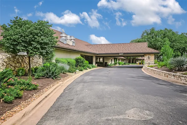 $899,000 | 27023 Waterfall Hill Parkway, Spicewood, TX 78669