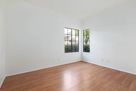 $899,000 | 1230 Franciscan Court, Unit 7, Carpinteria, CA 93013