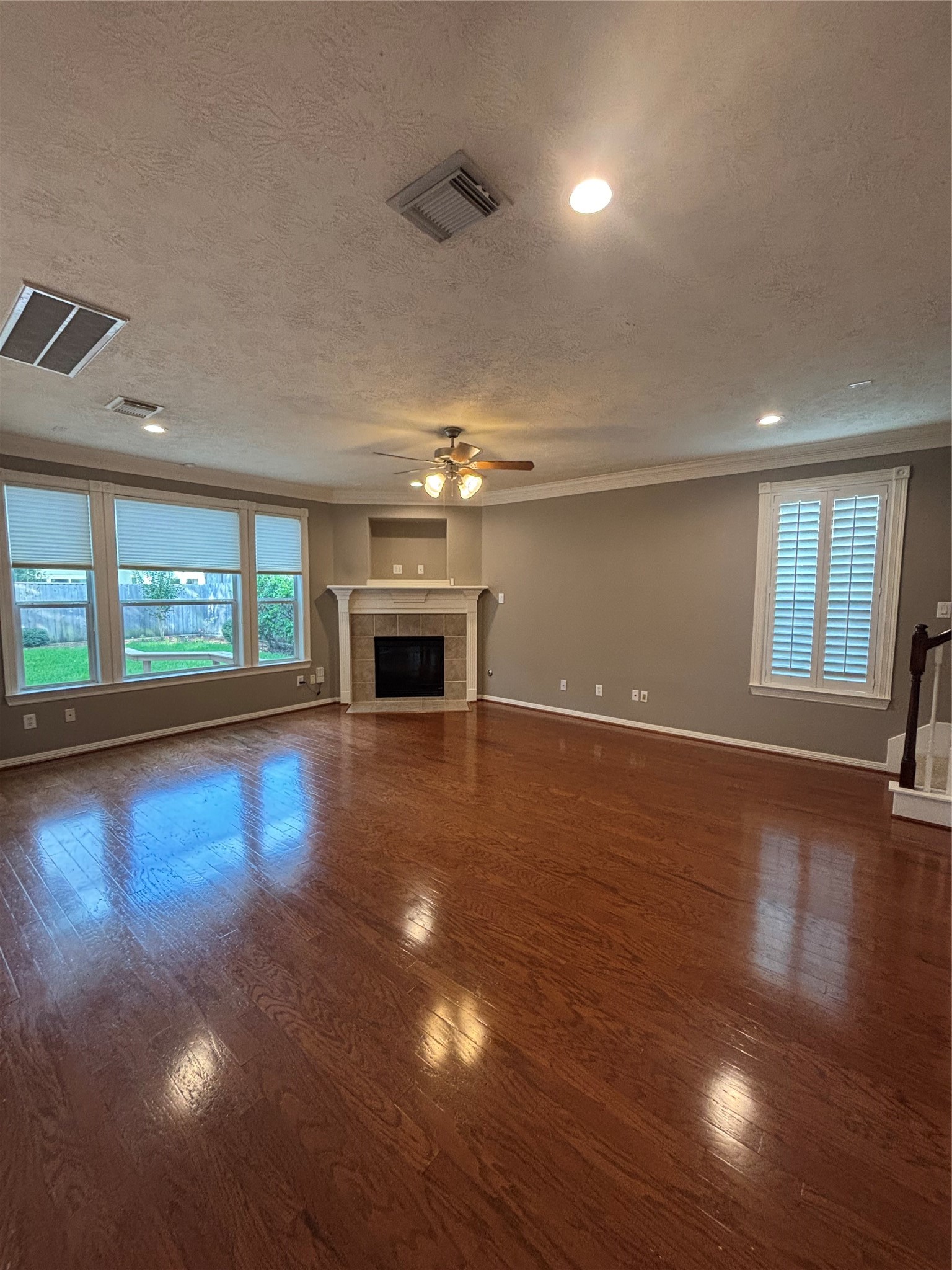 951 Lamonte Lane Houston, TX 77018 - Photo 4 of 27