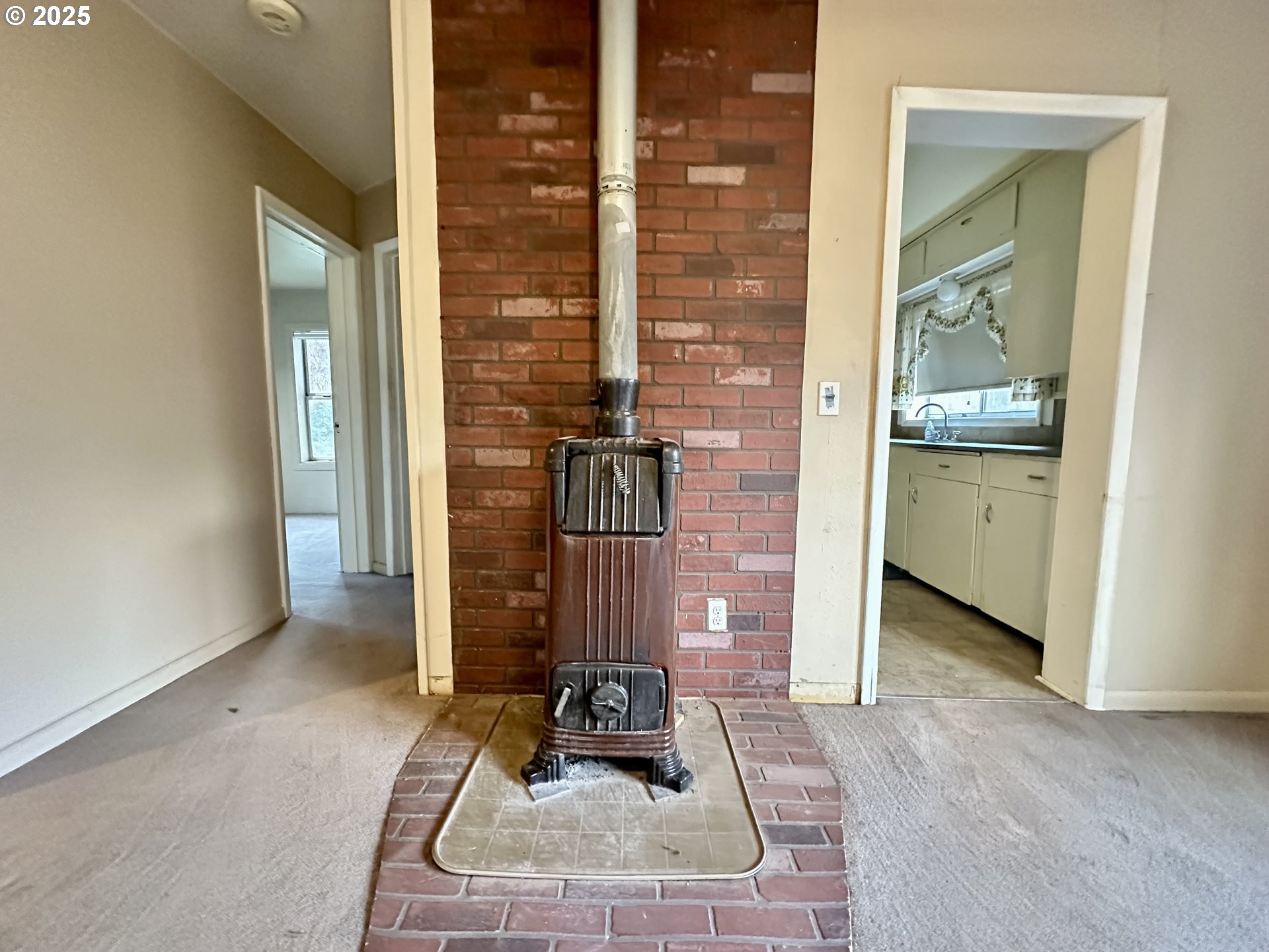 517 Main Street Klickitat, WA 98628 - Photo 27 of 41