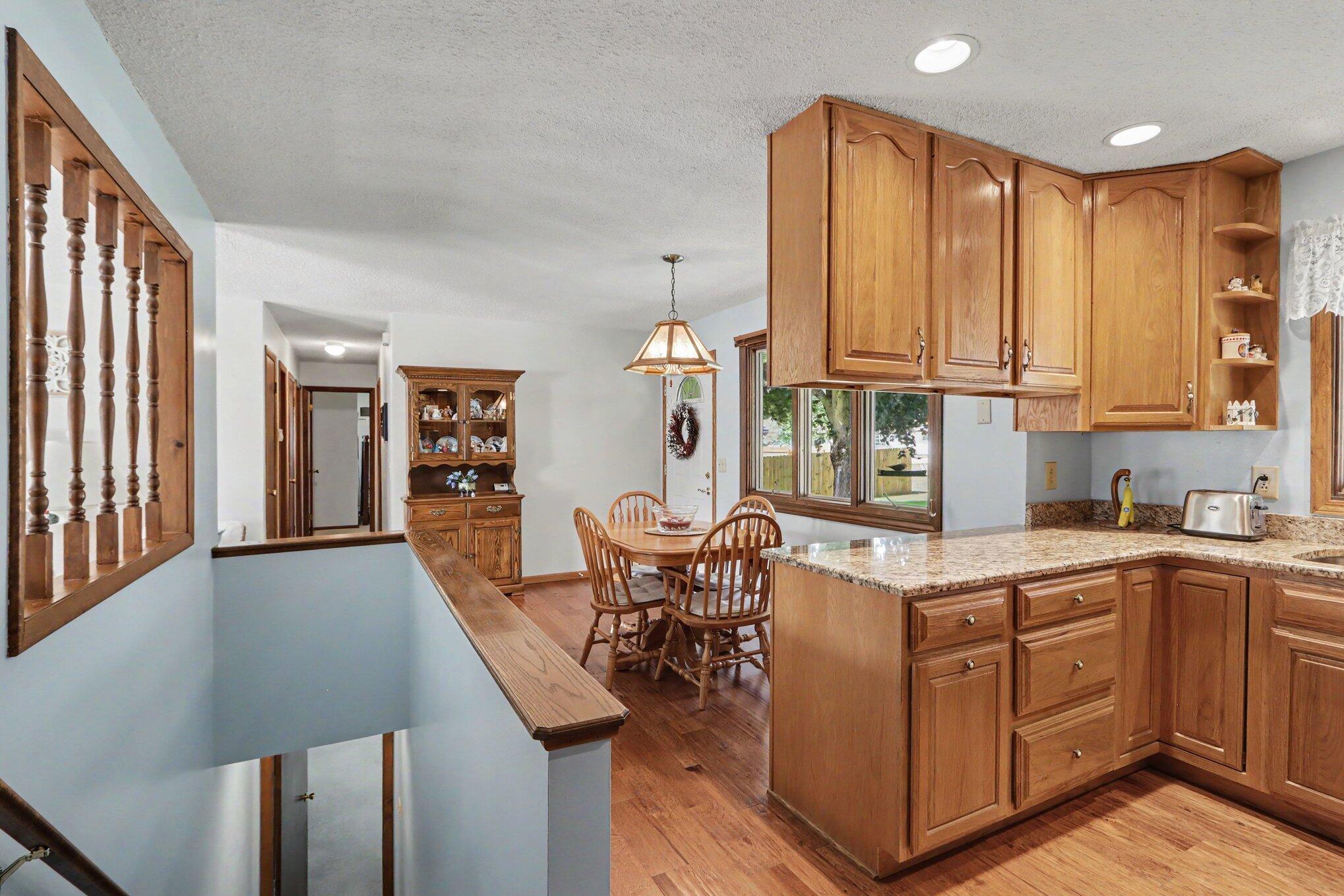 47401 Klett Road Paw Paw, MI 49079 - Photo 9 of 26 009_file_8145