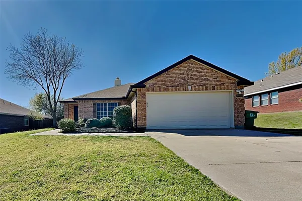 $1,975 | 1409 Santos Drive, Denton, TX 76207