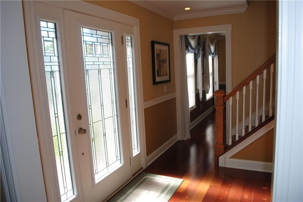 13194 Knoll Ridge Fishers, IN 46038 - Photo 2 of 23 Gallery Image 2