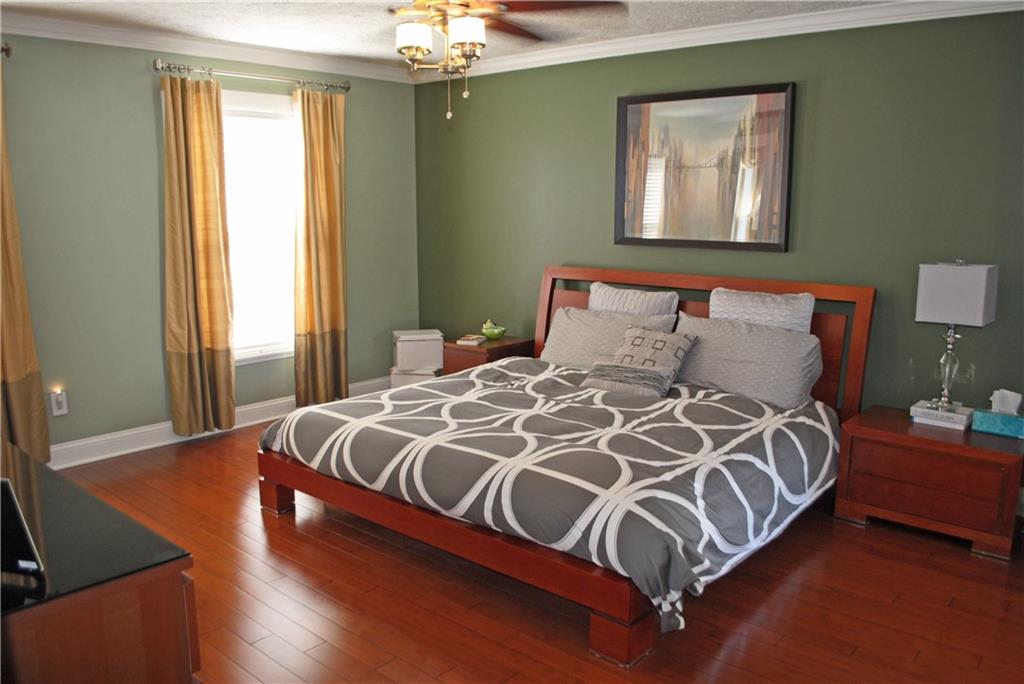 13194 Knoll Ridge Fishers, IN 46038 - Photo 11 of 23 Gallery Image 11