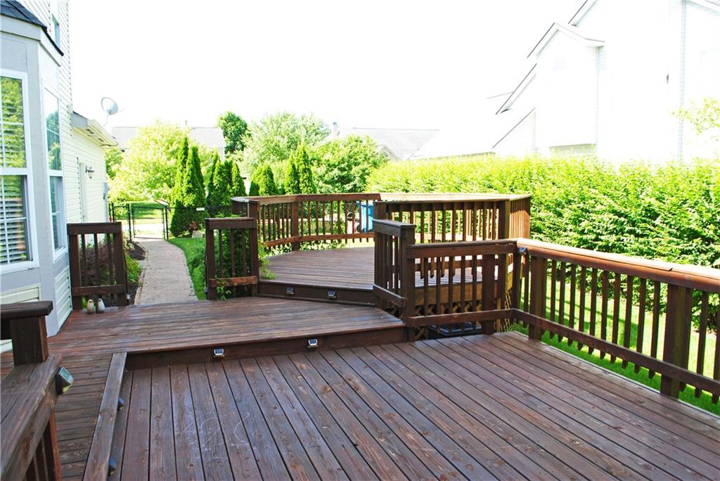 13194 Knoll Ridge Fishers, IN 46038 - Photo 22 of 23 Gallery Image 22