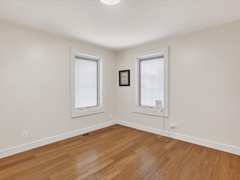2255 North Portage Road Jackson, MI 49201 - Photo 24 of 45 24-2255-N-Portage-Rd-Jackson-Windowstill