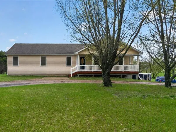 $395,000 | 2255 North Portage Road, Jackson, MI 49201