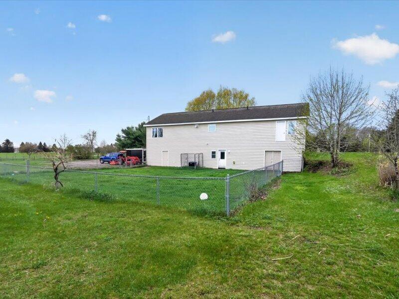 2255 North Portage Road Jackson, MI 49201 - Photo 39 of 45 39-2255-N-Portage-Rd-Jackson-Windowstill