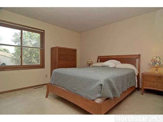 9379 Nesbitt Road Bloomington, MN 55437 - Photo 11 of 11