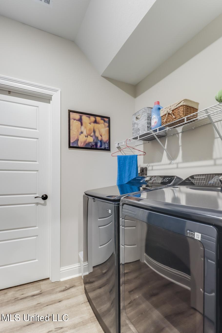 11102 Alphabet Road Gulfport, MS 39503 - Photo 11 of 58 Laundry Room