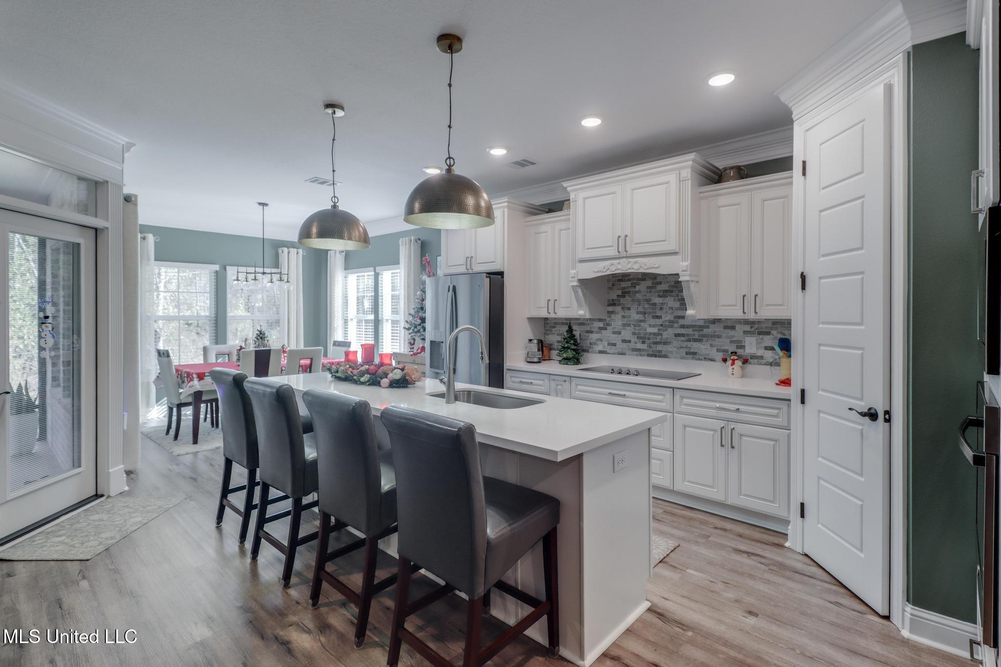 11102 Alphabet Road Gulfport, MS 39503 - Photo 19 of 58 Kitchen