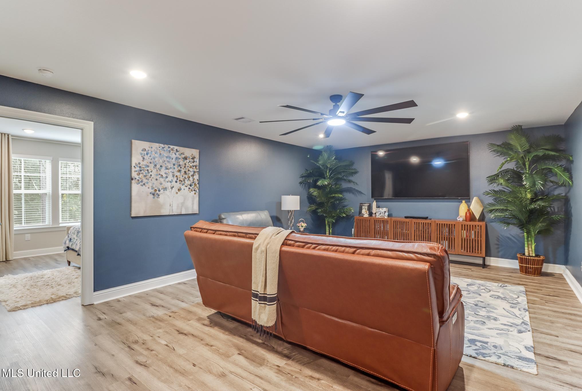 11102 Alphabet Road Gulfport, MS 39503 - Photo 39 of 58 Flex Space #2