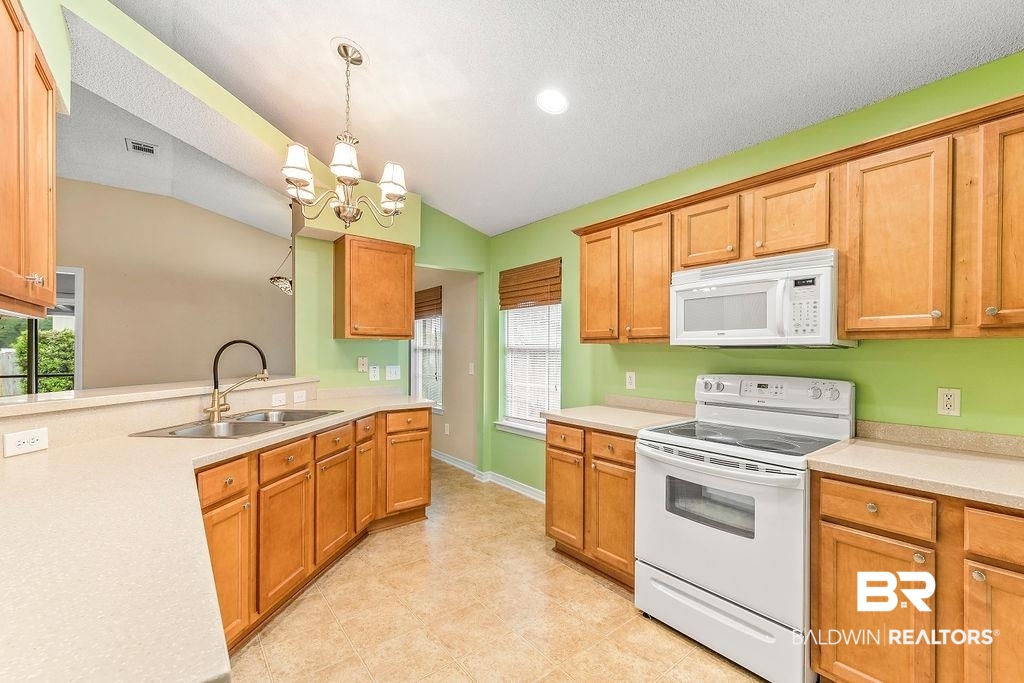 15336 Paddington Drive Foley, AL 36535 - Photo 9 of 35