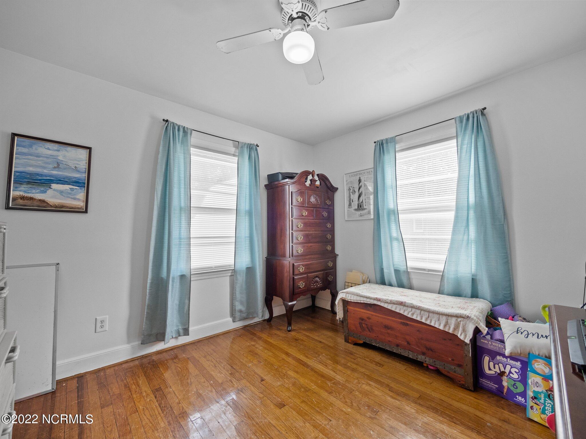 301 West 3rd Street Ayden, NC 28513 - Photo 16 of 31 27-web-or-mls-P8260064