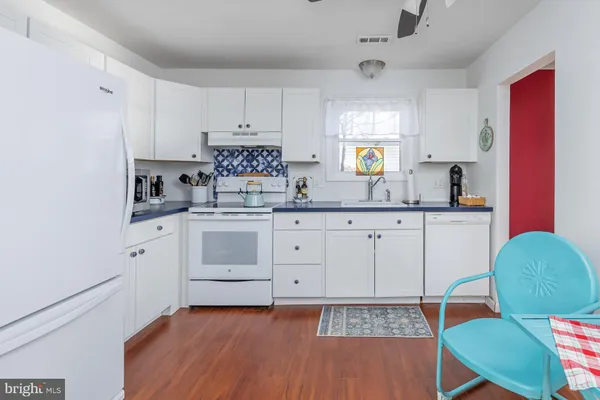 $289,000 | 17 Hickory Lane, Swedesboro, NJ 08085
