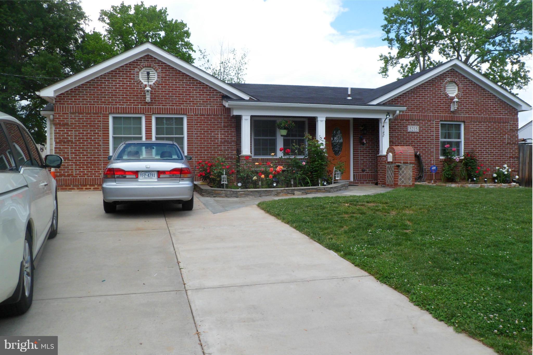 5215 Montgomery Street Springfield, VA 22151 - Photo 1 of 28 Exterior (Front)