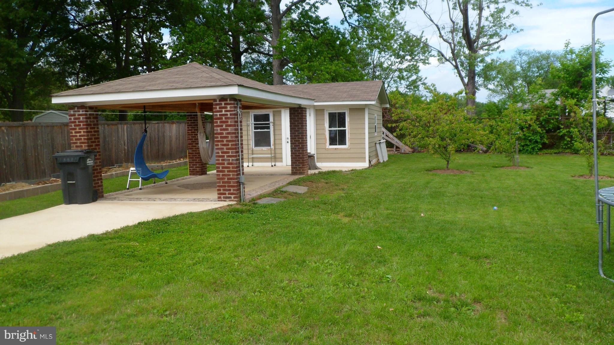 5215 Montgomery Street Springfield, VA 22151 - Photo 21 of 28 Exterior (Rear)