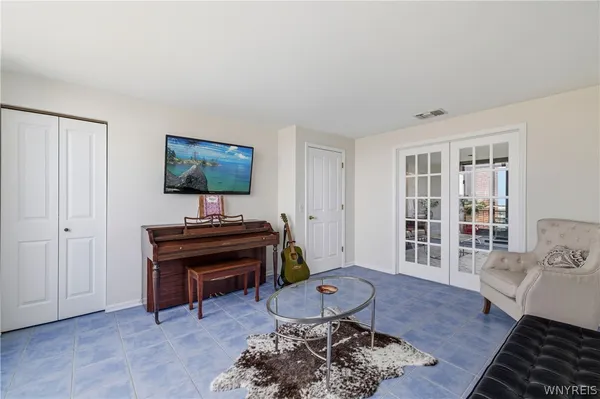 $665,000 | 801 Admirals Walk, Buffalo, NY 14202