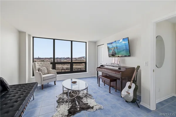 $665,000 | 801 Admirals Walk, Buffalo, NY 14202