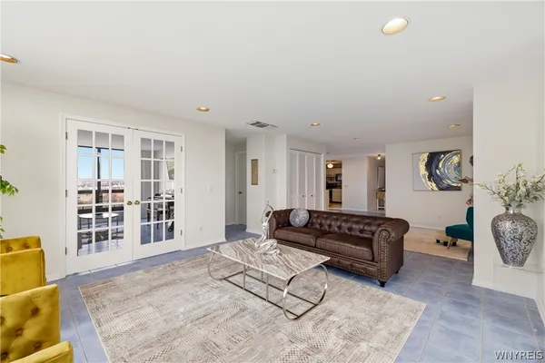 $665,000 | 801 Admirals Walk, Buffalo, NY 14202