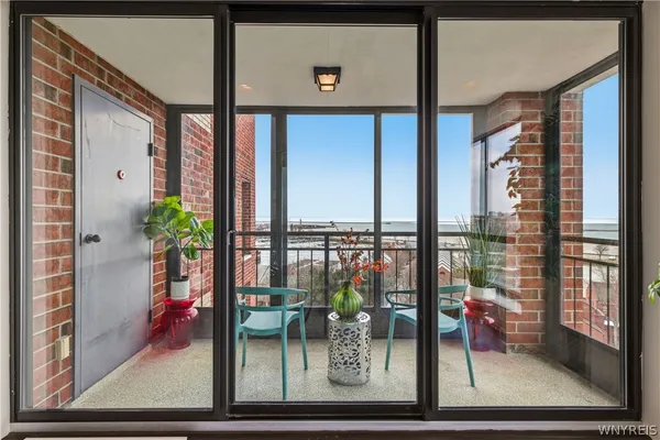 $665,000 | 801 Admirals Walk, Buffalo, NY 14202