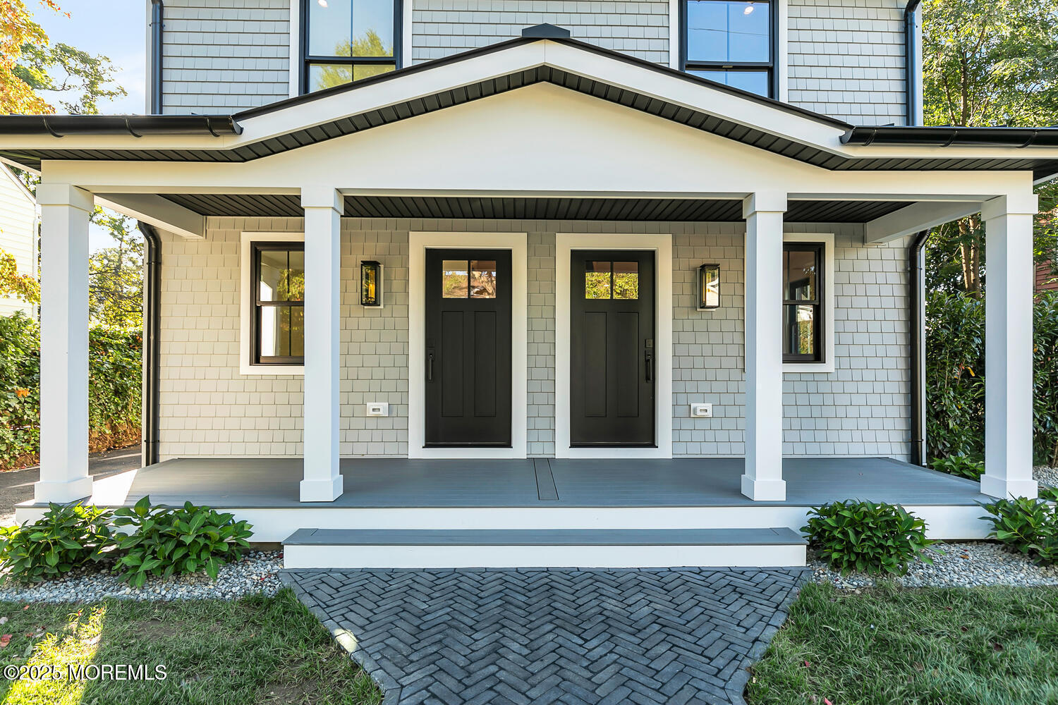 516 River Road Fair Haven, NJ 07704 - Photo 3 of 62 a front view of a house