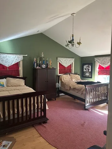 $1,932,000 | 48 Sanborn Road, East Kingston, NH 03827