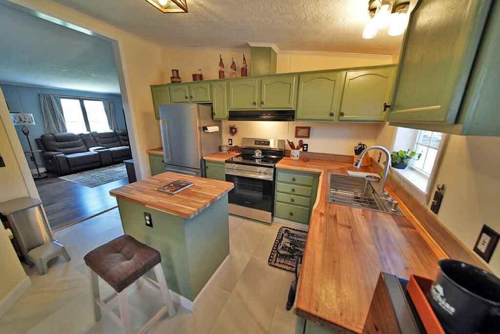 3157 Military Road Haynesville, ME 04497 - Photo 22 of 47 kitchen-haynesville-me-home