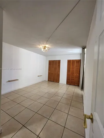 $1,800 | 19715 Southwest 114th Avenue, Unit 157, Miami, FL 33157