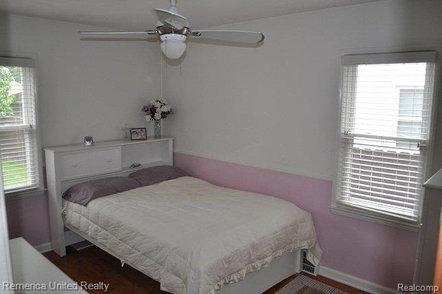 811 Cambridge Road Berkley, MI 48072 - Photo 11 of 16 Bedroom 3