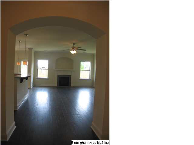 338 Lacey Avenue Alabaster, AL 35114 - Photo 11 of 27
