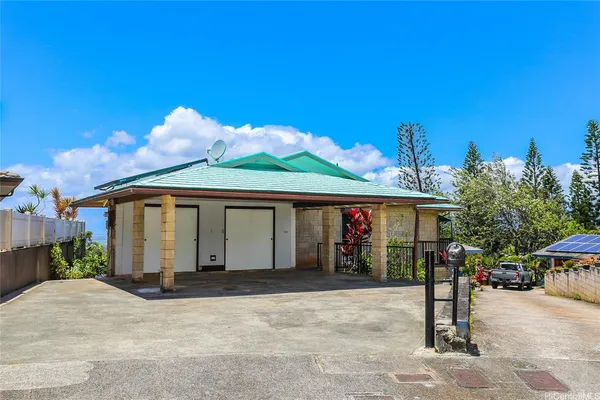 $4,500 | 99-1357 Palaialii Place, Aiea, HI 96701