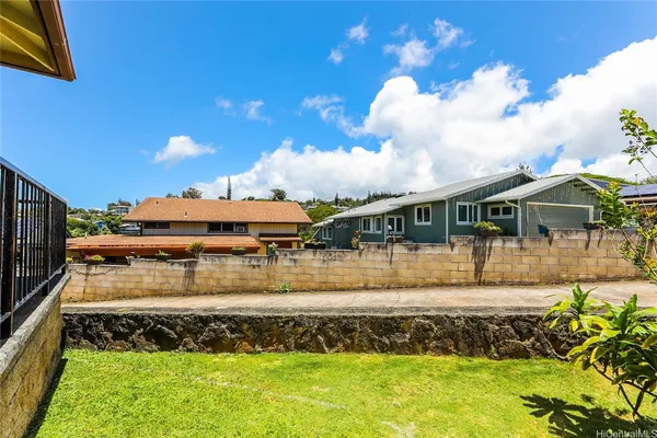 $4,500 | 99-1357 Palaialii Place, Aiea, HI 96701